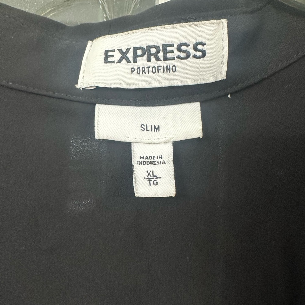 EXPRESS Black and Red Slim Fit Portofino Shirt (Size XL) - Picture 3 of 5